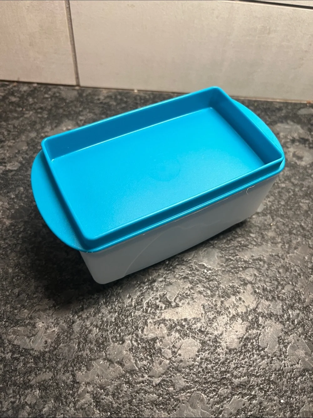 Tupperware Impressions Butter dish. Holds 2 sticks or 1-1/2lb. NWOT